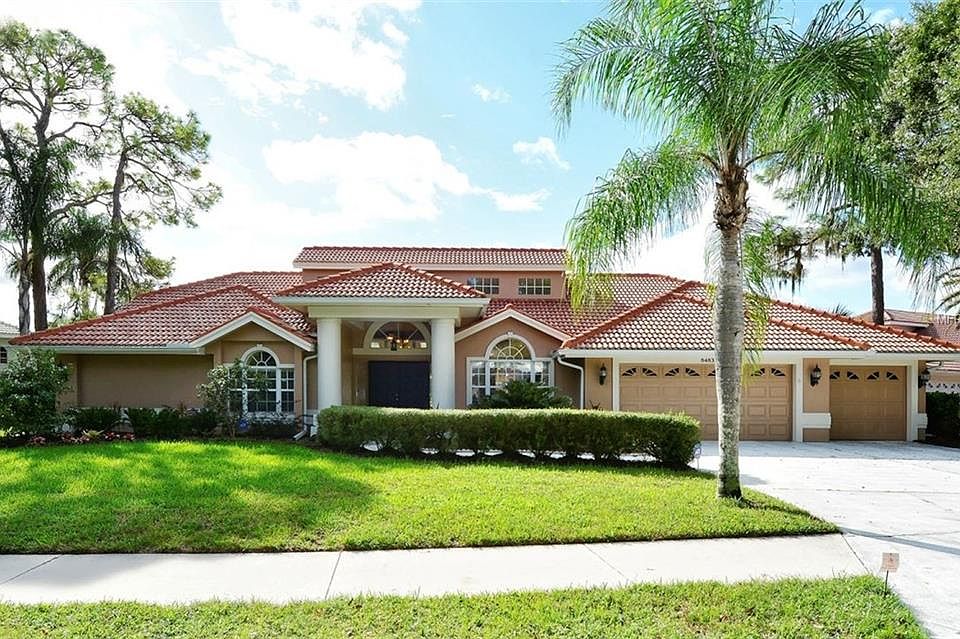 1st image of 8483 Woodbriar Dr