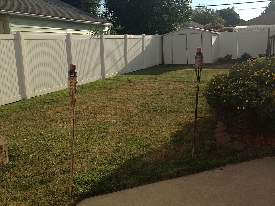 1st image of 340 Ashford Ave