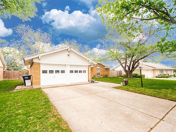 2nd image of 3041 Portales Dr