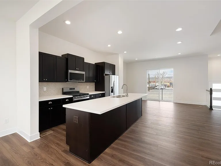 5112 Ward Rd — Photo 12