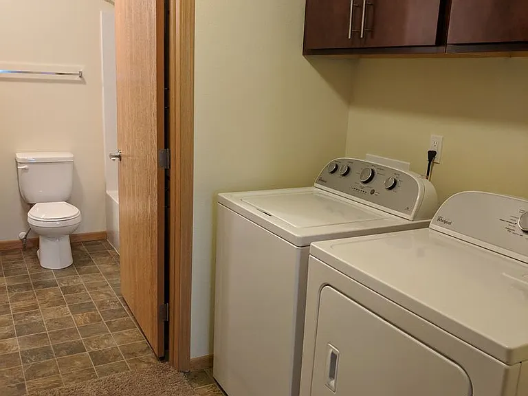 West Lake III Apartments — Photo 78