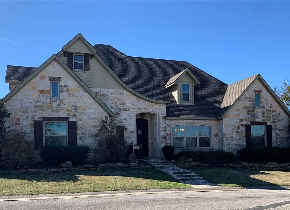 1st image of 1302 Shepherd Dr