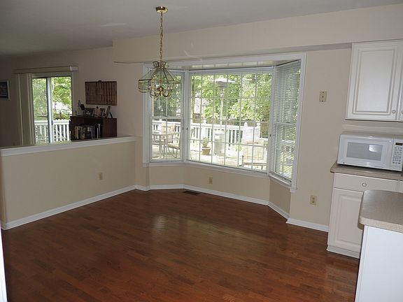 5th image of 624 Timber Wood Blvd