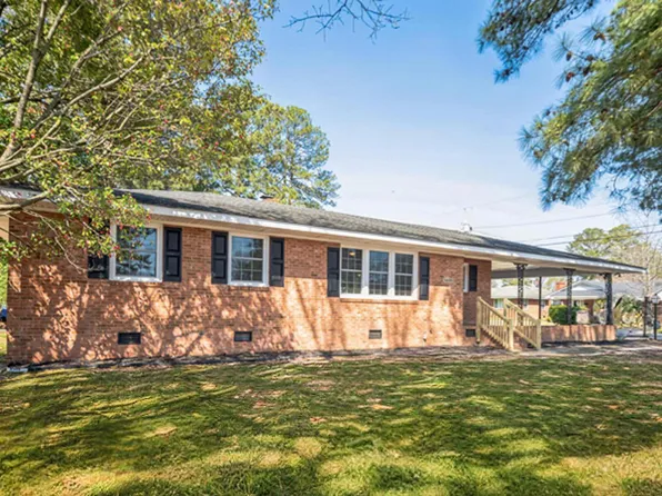 5600 Ward Blvd, Wilson, NC 27893