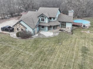 W3986 Potter Rd, Elkhorn, WI 53121