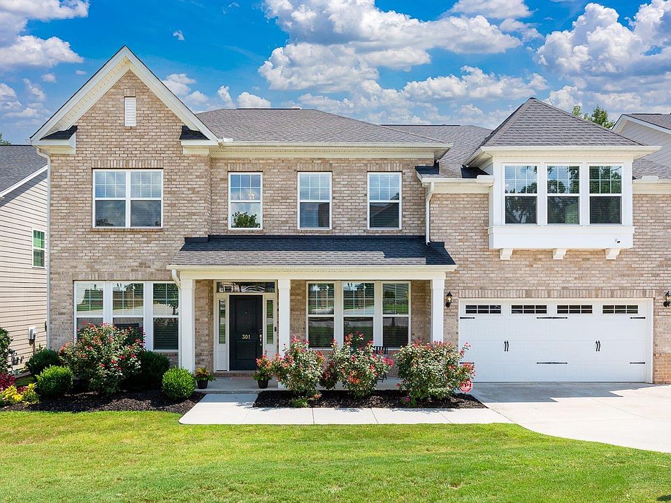 1st image of 301 Arborwalk Ct