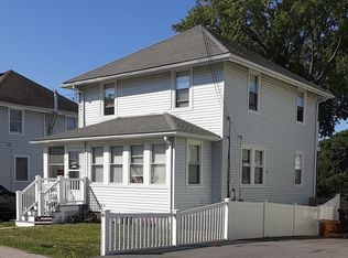 35 Manomet Rd, Weymouth, MA 02191