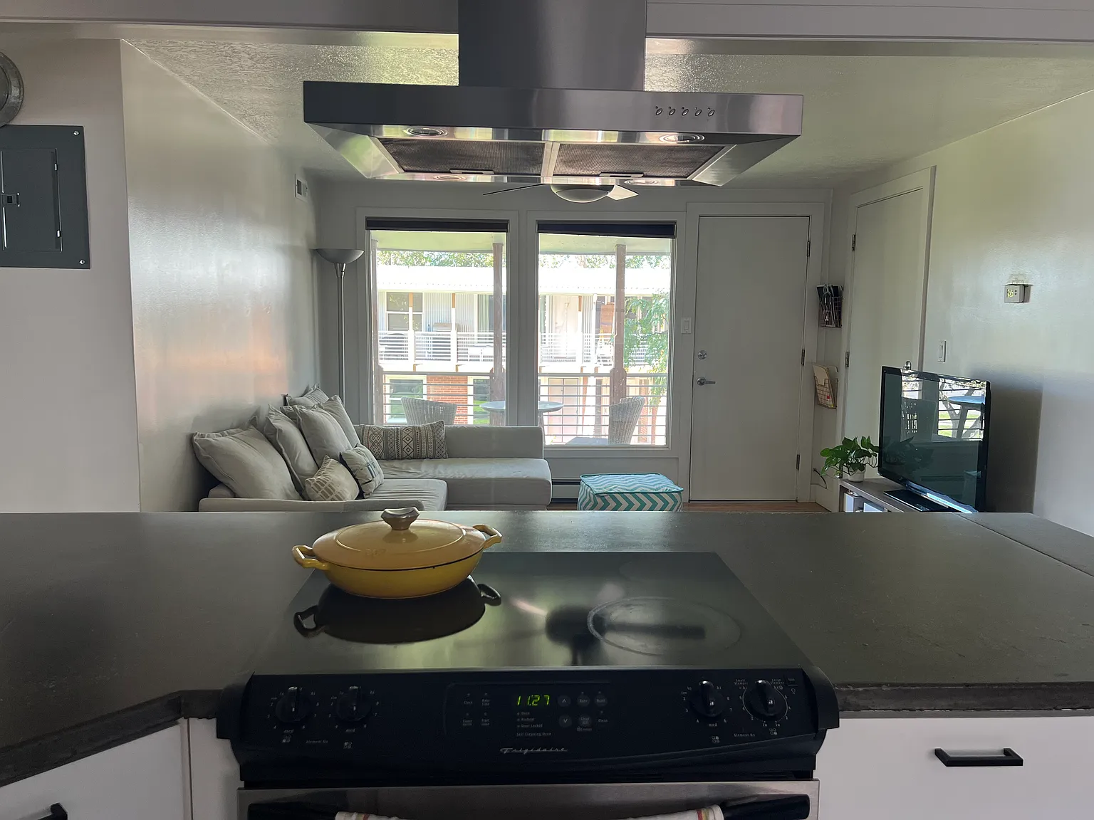 370 W 800 N — Photo 2