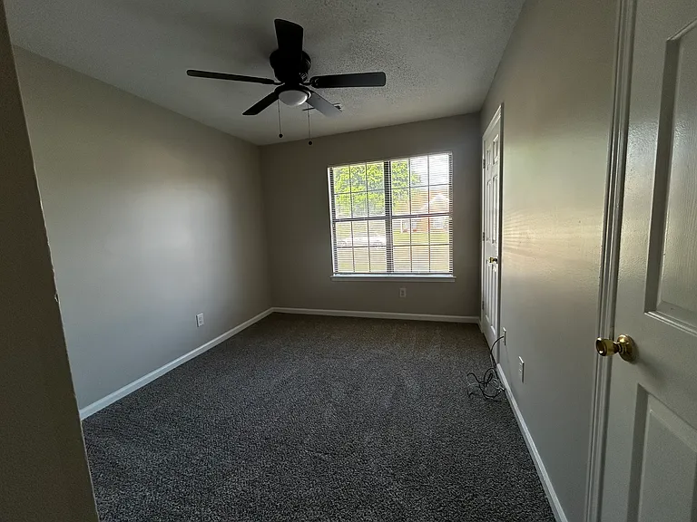 4361 Brickwood Ln — Photo 7