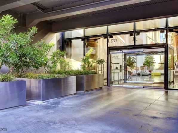 3726 Las Vegas Blvd S Unit 1811, Las Vegas, NV 89158