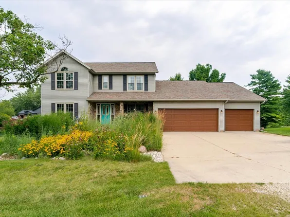 9082 Hardesty Run, Bloomington, IL 61705