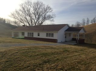 1296 Chinquipin Rd, Sneedville, TN 37869