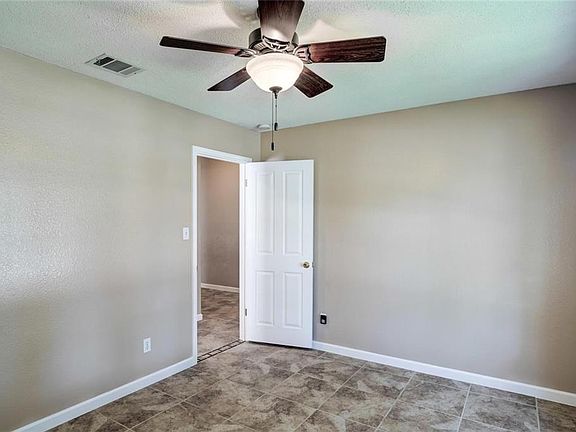 5th image of 1305 Dove Haven Loop