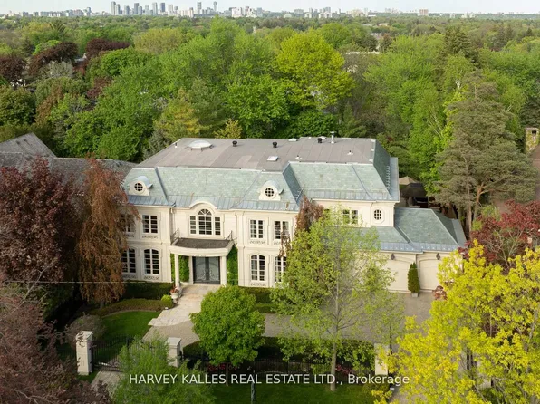 11 Doon Rd, Toronto, ON M2L 1M1