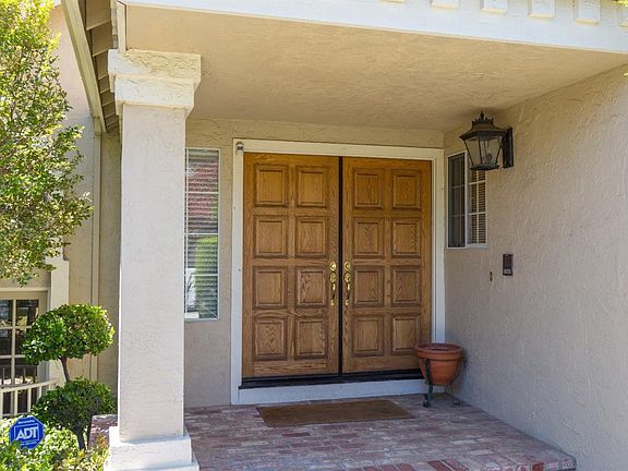 3rd image of 7091 Kindra Hill Dr