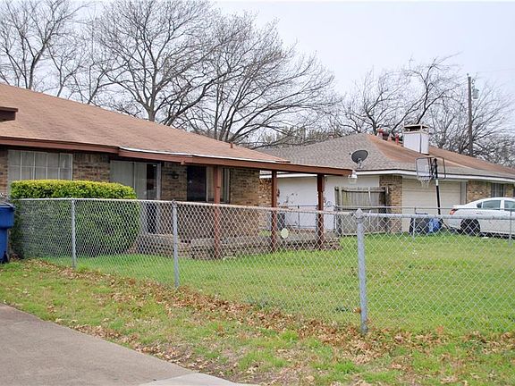 3rd image of 737 Lindenwood Dr