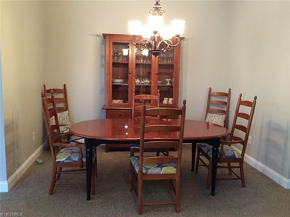 4th image of 416 Creekside Dr #A