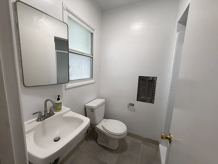 1211 N Flores St #1 — Photo 8