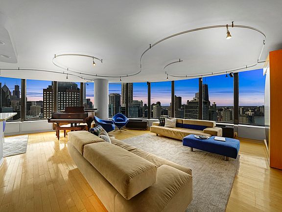 3rd image of 505 N Lake Shore Dr APT 5411