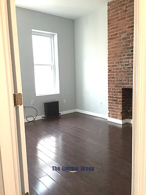 Rented by Lucrum Group | media 16