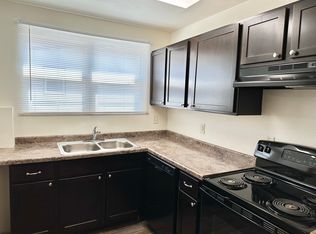 2922 7th St N #6, Fargo, ND 58102