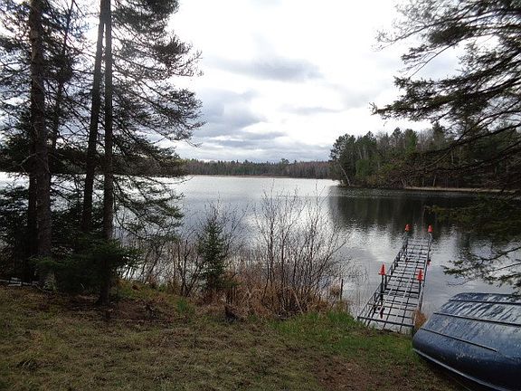 4th image of N20912 Stillwater Dr