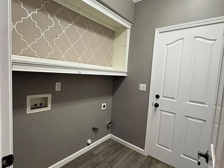 139 Ainger Cir — Photo 6