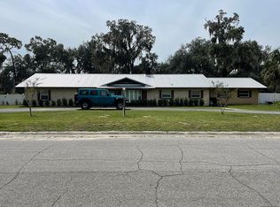 303 E Tremont St, Interlachen, FL 32148