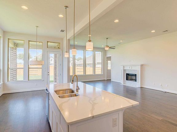 5th image of 701 Santa Catalina Way