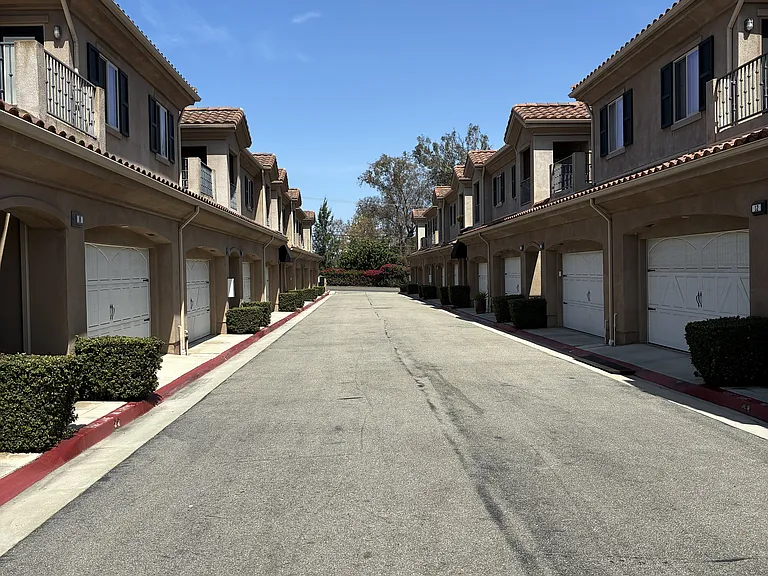 20402 Santa Ana Ave #1 — Photo 27