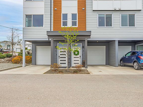 3rd image of 3405 16th Ave #2