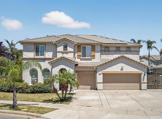 3034 W Clinton Ct, Visalia, CA 93291