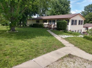 3612 Rocky Ford Ave, Manhattan, KS 66502