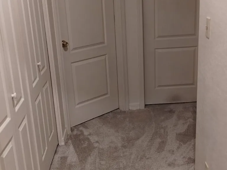 Upstairs hallway, doors on left have the washer and dryer.
