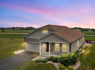 1218 Coolidge Ct, Sycamore, IL 60178