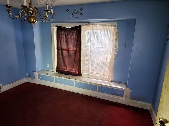 3rd image of 3615 E 129th St