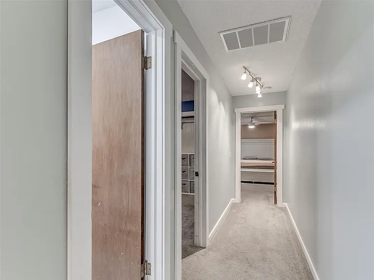 7225 Skylark Ln — Photo 15
