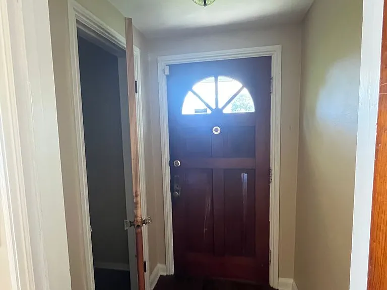 31 Ellsinore St — Photo 16
