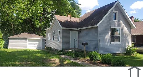 1st image of 208 S Henrietta Ave