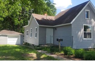 208 S Henrietta Ave, Rockford, IL 61102