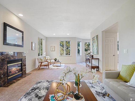 4th image of 150 Serra Ln