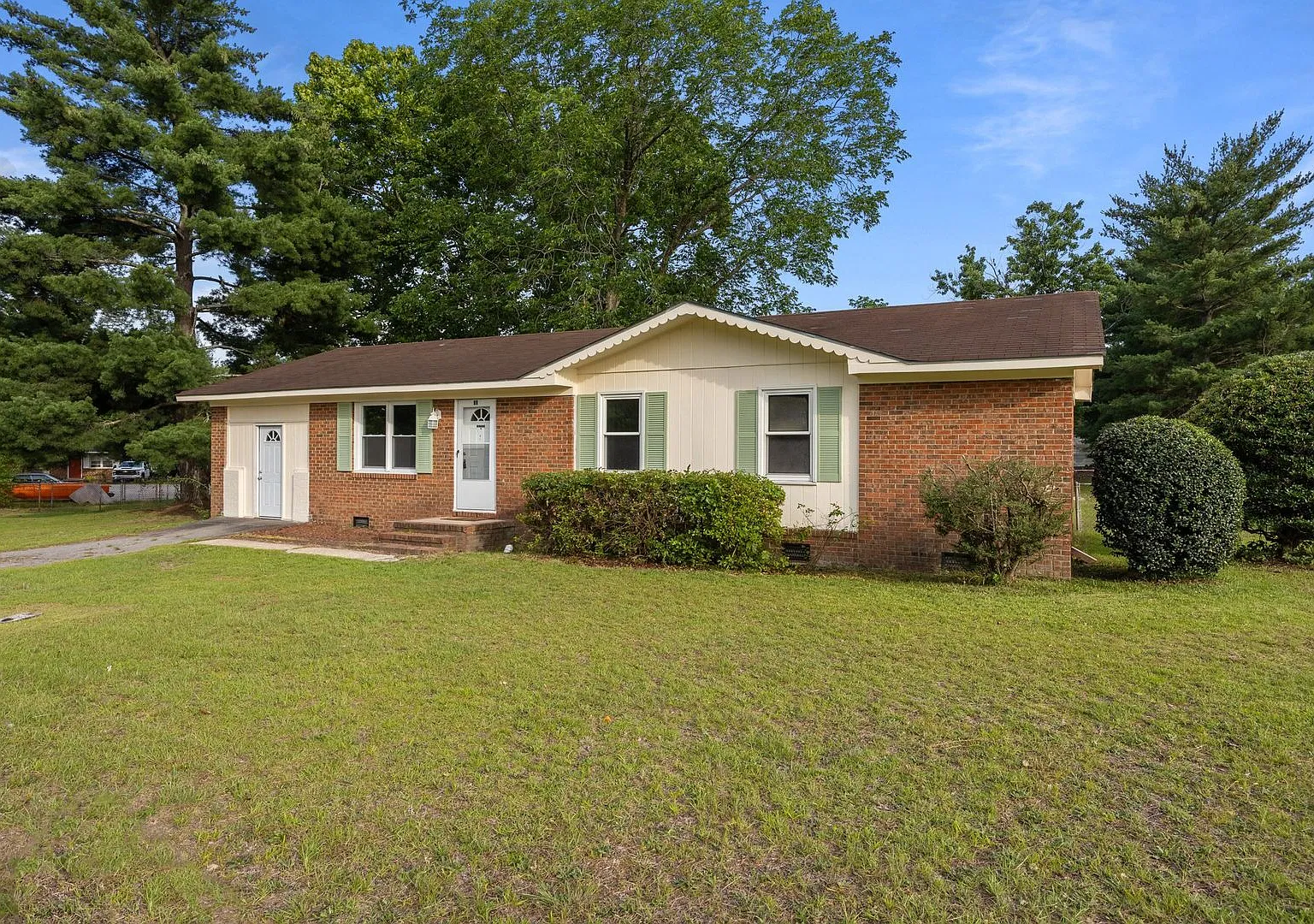 Newly Renovated 3 Bed/1.5 Bath — Photo 1