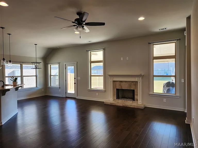 292 Hedgefield Dr — Photo 14