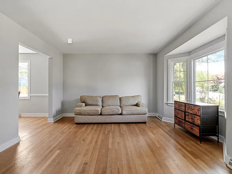 Common-Living room