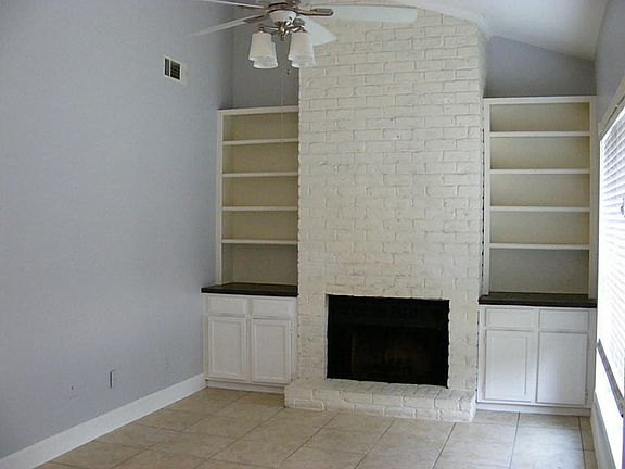 2nd image of 13335 Parkway Blvd