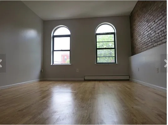 Rented by Mason Group LLC | media 30