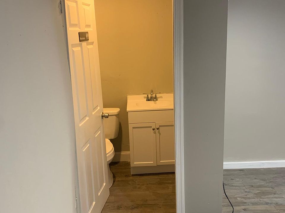 2nd image of 2401 Arunah Ave #2