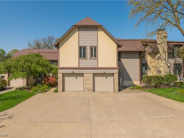 4607 Compass Rose #13, Vermilion, OH 44089