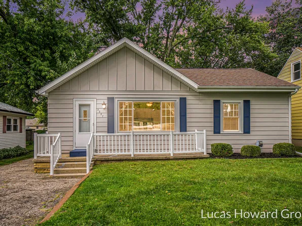2227 Byrd Dr, Portage, MI 49002