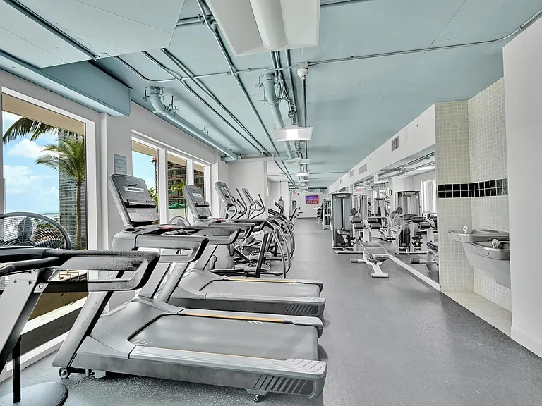 60 SW 13th St #4013 — Photo 36